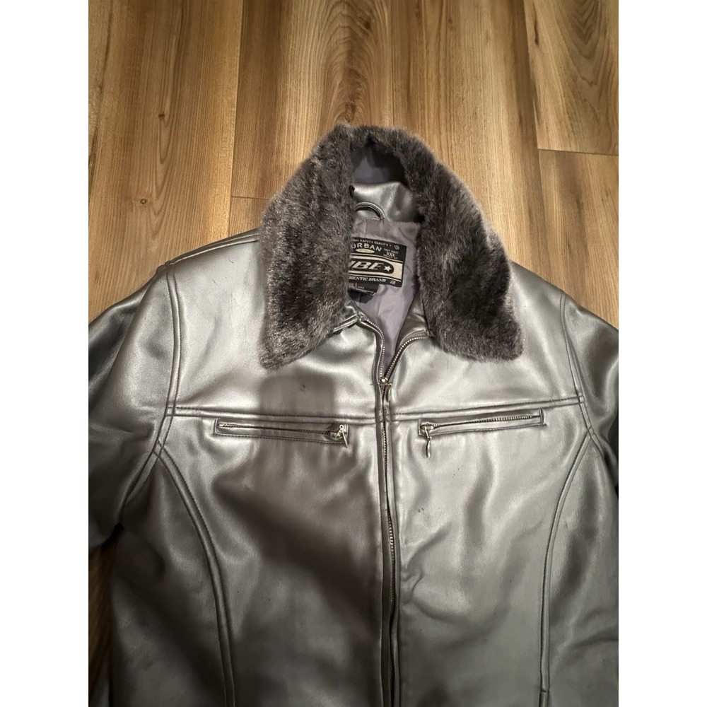 Vintage Urban Vibe Silver Faux Leather Coat Jacket Removable Collar Woman's Sz L - Picture 2 of 7